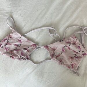 Medium Frankies Bikinis Pink Cherry Blossom Floral Bikini Top